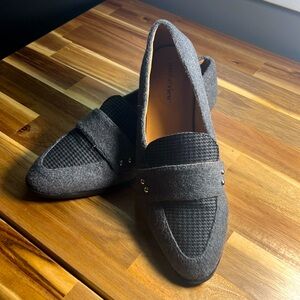 Comfortview grey suede loafers. Men’s 9